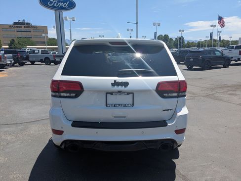 Used 2018 Jeep Grand Cherokee SRT AWD/4WD image 5