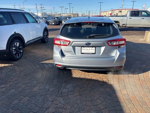Used 2019 Subaru Impreza 2.0i image 6