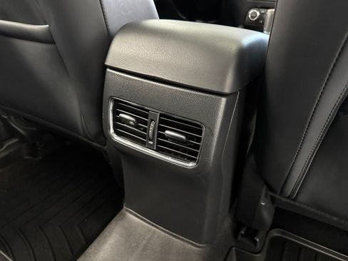 Used 2018 MAZDA CX-5 Touring w/ Preferred Equipment Package AWD/4WD image 46