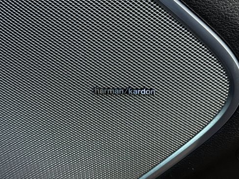 Used 2025 RAM 1500 Laramie w/ Night Edition image 20