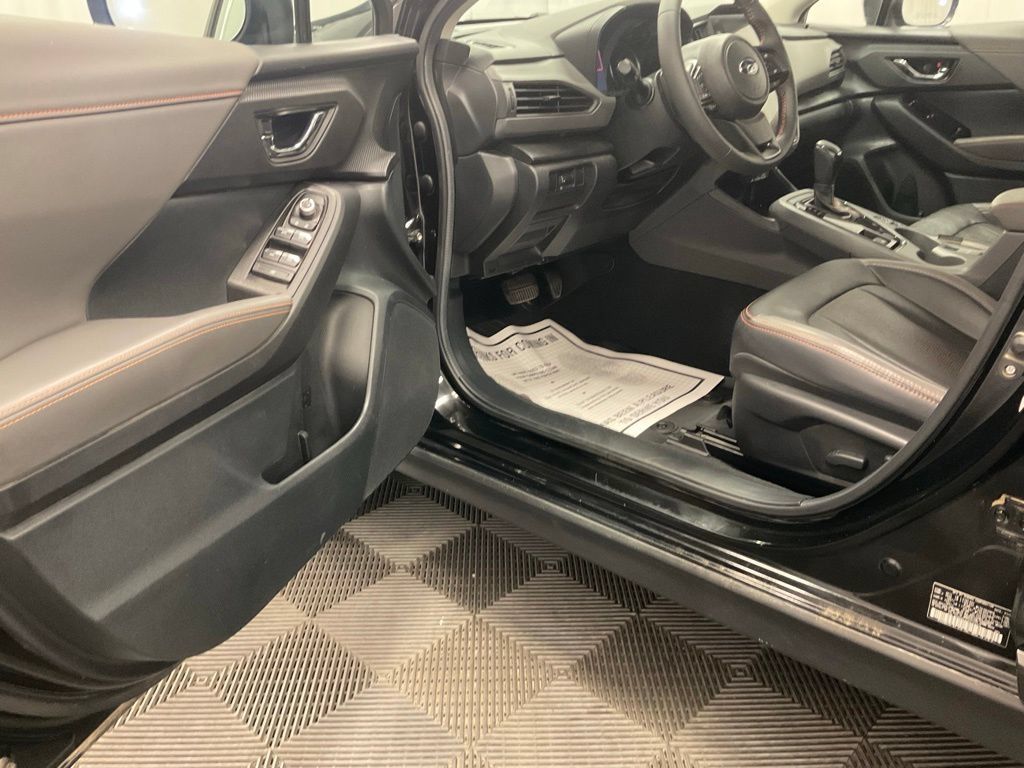 Used 2024 Subaru Crosstrek 2.5i Limited w/ Crosstrek Mirror Package AWD/4WD image 13