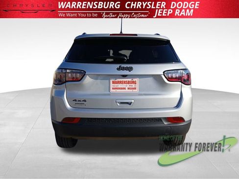 New 2026 Jeep Compass Latitude image 5