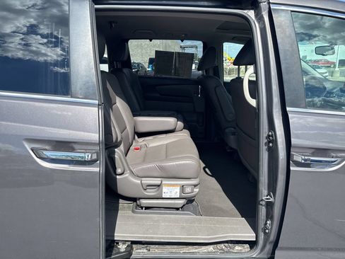 Used 2016 Honda Odyssey EX-L image 32