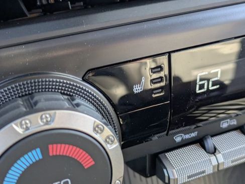 Used 2026 Toyota Tacoma TRD Off-Road image 24