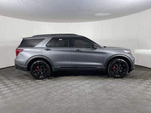 Used 2021 Ford Explorer ST w/ Equipment Group 401A image 5