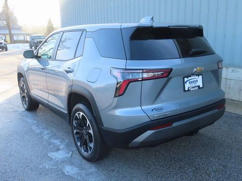 Used 2025 Chevrolet Equinox LT image 9