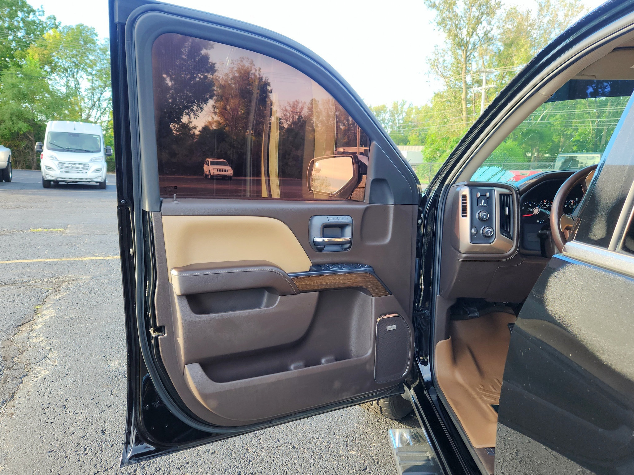 Used 2017 GMC Sierra 1500 Denali AWD/4WD image 17