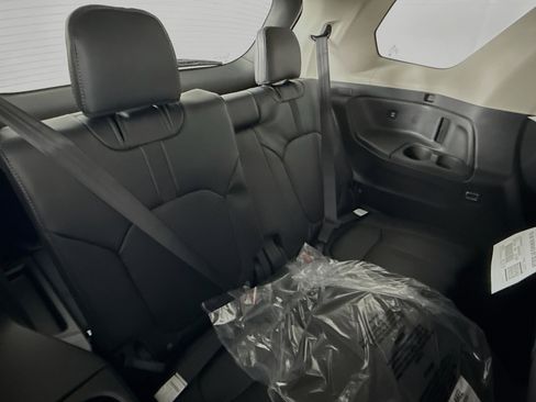 New 2025 Honda Pilot EX-L image 34