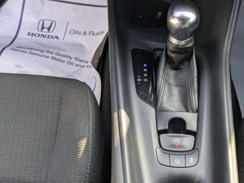 Used 2018 Toyota C-HR XLE FWD image 14
