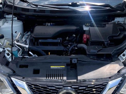 Used 2020 Nissan Rogue Sport SL w/ Premium Package FWD image 10
