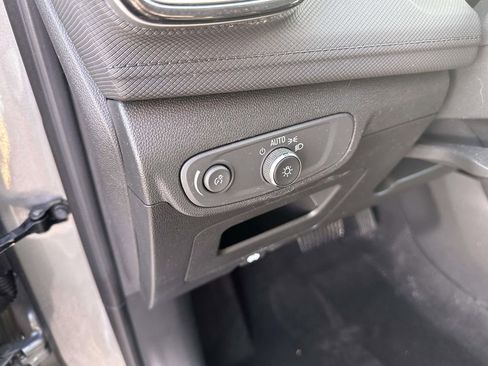 Used 2024 Chevrolet TrailBlazer LT w/ LT Cold Weather Package image 21