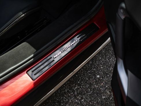 Used 2023 Ferrari 296 GTS RWD image 58