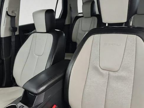 Used 2017 GMC Terrain Denali FWD image 10