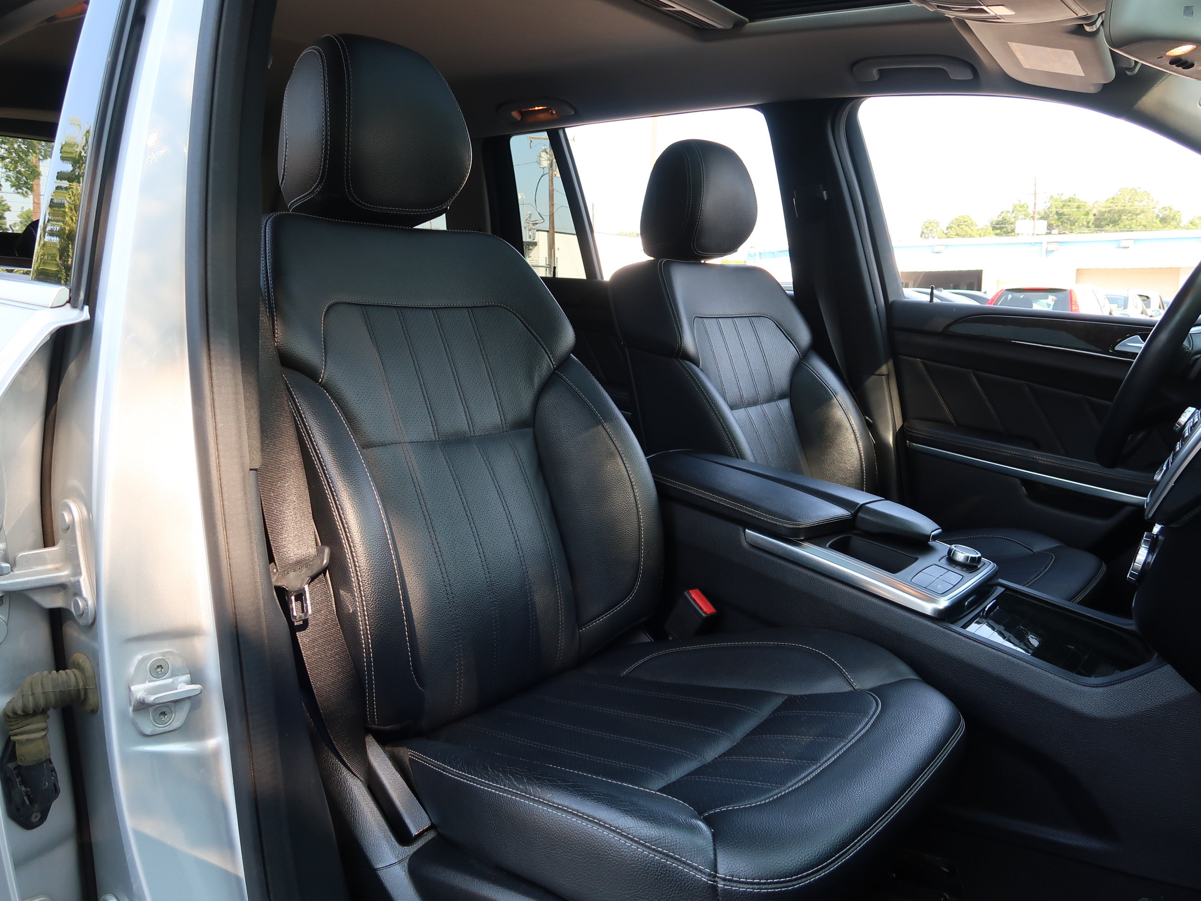 Used 2014 Mercedes-Benz GL 350 BlueTEC 4MATIC image 13