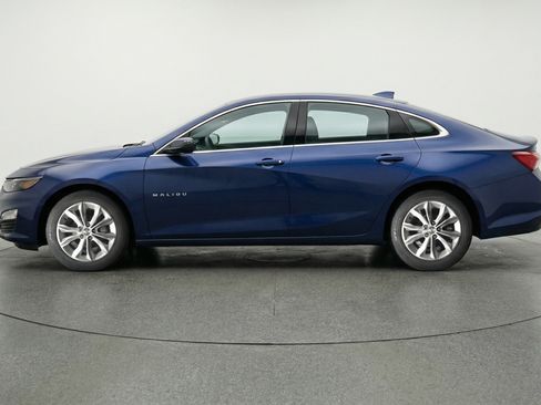 Used 2024 Chevrolet Malibu LT image 5