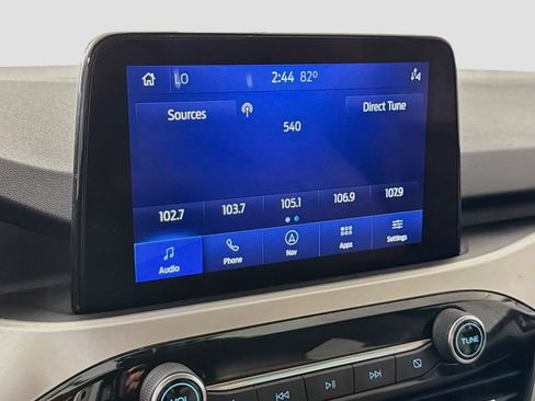 Used 2020 Ford Escape SEL FWD image 17
