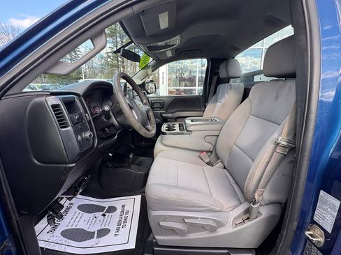 Used 2016 Chevrolet Silverado 2500 W/T AWD/4WD image 29