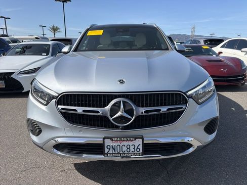 Used 2024 Mercedes-Benz GLC 300 4MATIC image 2