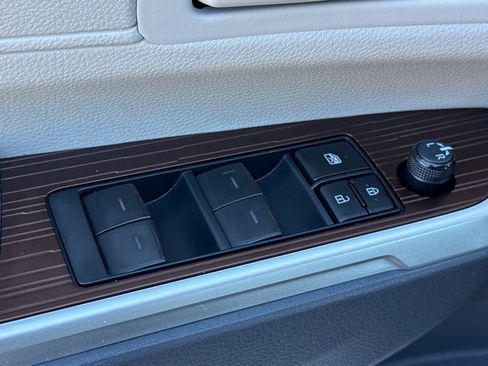 Used 2024 Toyota Sienna LE image 14