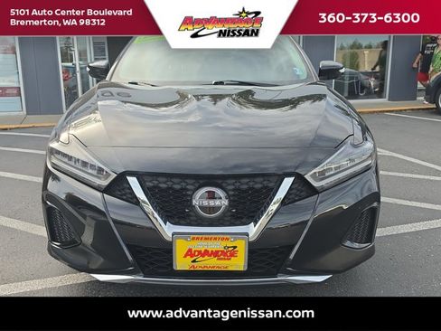 Used 2023 Nissan Maxima SV w/ Floor Mat Group FWD image 8