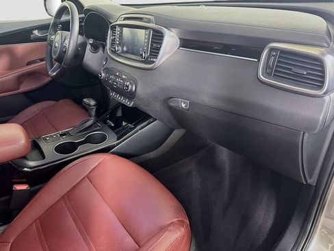 Used 2017 Kia Sorento SX AWD/4WD image 31