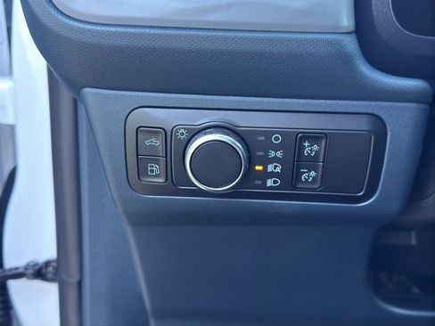 New 2026 Ford Maverick XL image 12