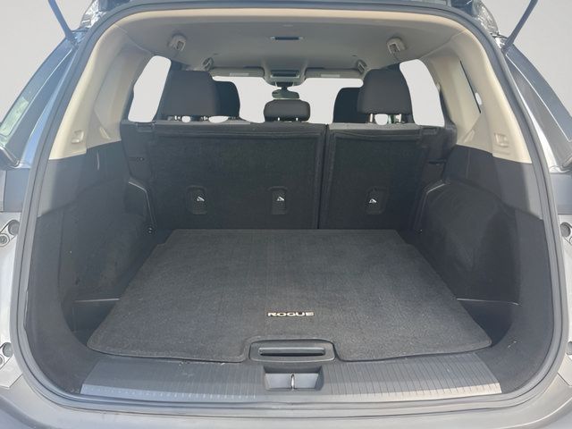 Used 2023 Nissan Rogue SV FWD image 7