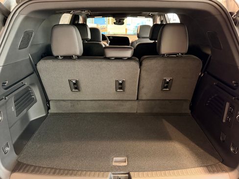 New 2026 Chevrolet Traverse RS image 7