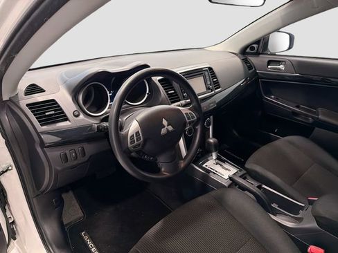 Used 2017 Mitsubishi Lancer ES FWD image 9