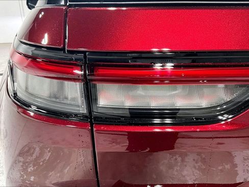 New 2025 Jeep Grand Cherokee Limited image 40