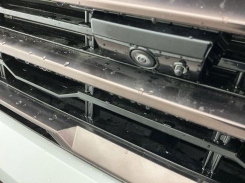 Used 2024 GMC Sierra 2500 AT4X image 11