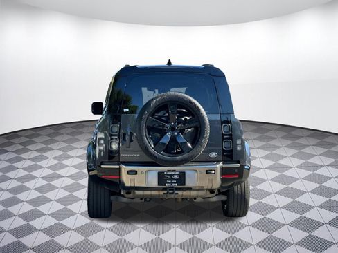 Used 2021 Land Rover Defender 110 X AWD/4WD image 9