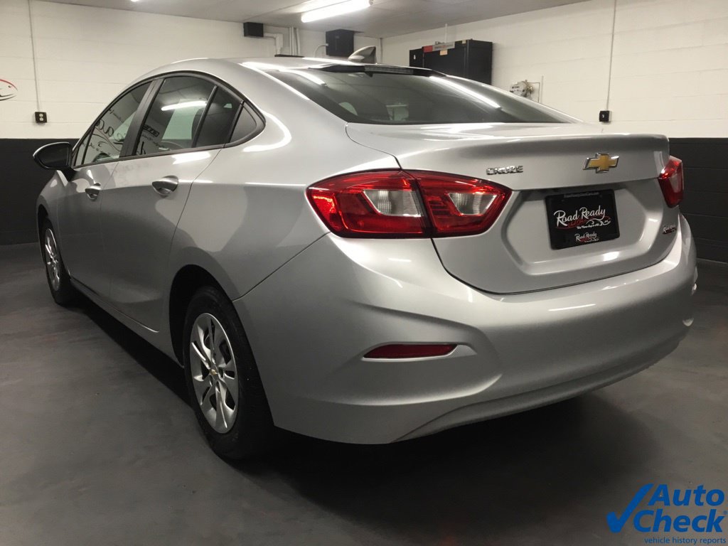 Used 2019 Chevrolet Cruze LS w/ LS Fleet Convenience Package FWD image 8
