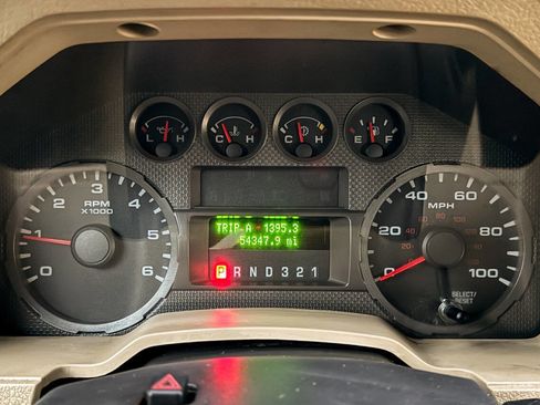 Used 2008 Ford F350 XLT image 29