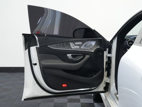 Used 2019 Mercedes-Benz AMG GT 63 w/ AMG Aerodynamics Package image 25