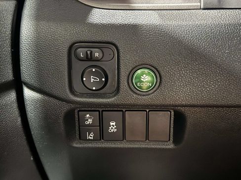 Certified 2022 Honda Pilot Special Edition image 23