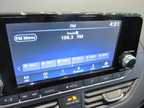 Used 2024 Nissan Altima 2.5 S image 19