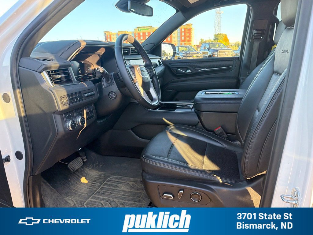 Used 2024 GMC Yukon XL Denali w/ Max Trailering Package AWD/4WD image 30