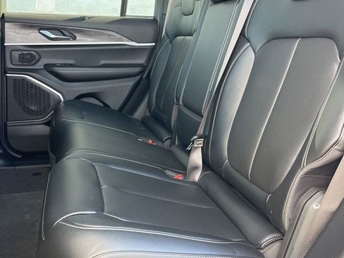 New 2025 Jeep Grand Cherokee Limited 4xe image 25