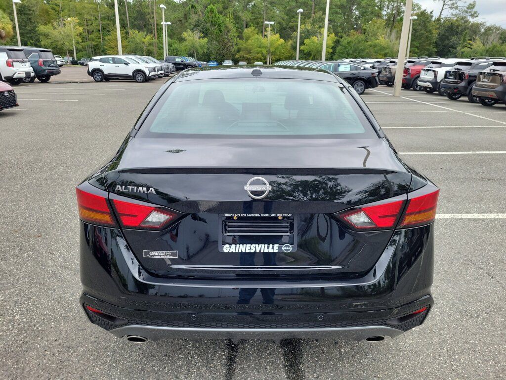 New 2026 Nissan Altima 2.5 SV FWD image 7