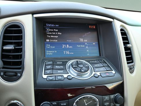 Used 2015 INFINITI QX50 Journey w/ Premium Package RWD image 30