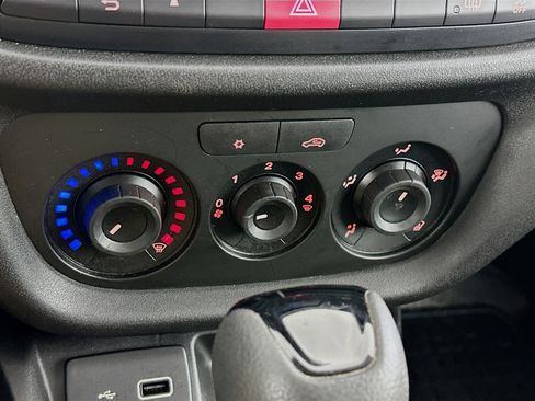 Used 2022 RAM ProMaster City Tradesman image 22