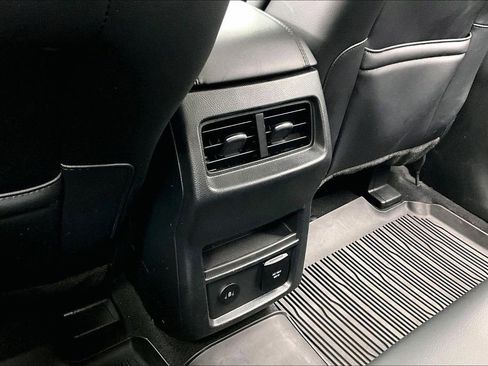 Used 2024 Ford Edge SEL w/ Convenience Package AWD/4WD image 33