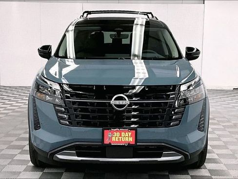 New 2026 Nissan Pathfinder Platinum AWD/4WD image 15