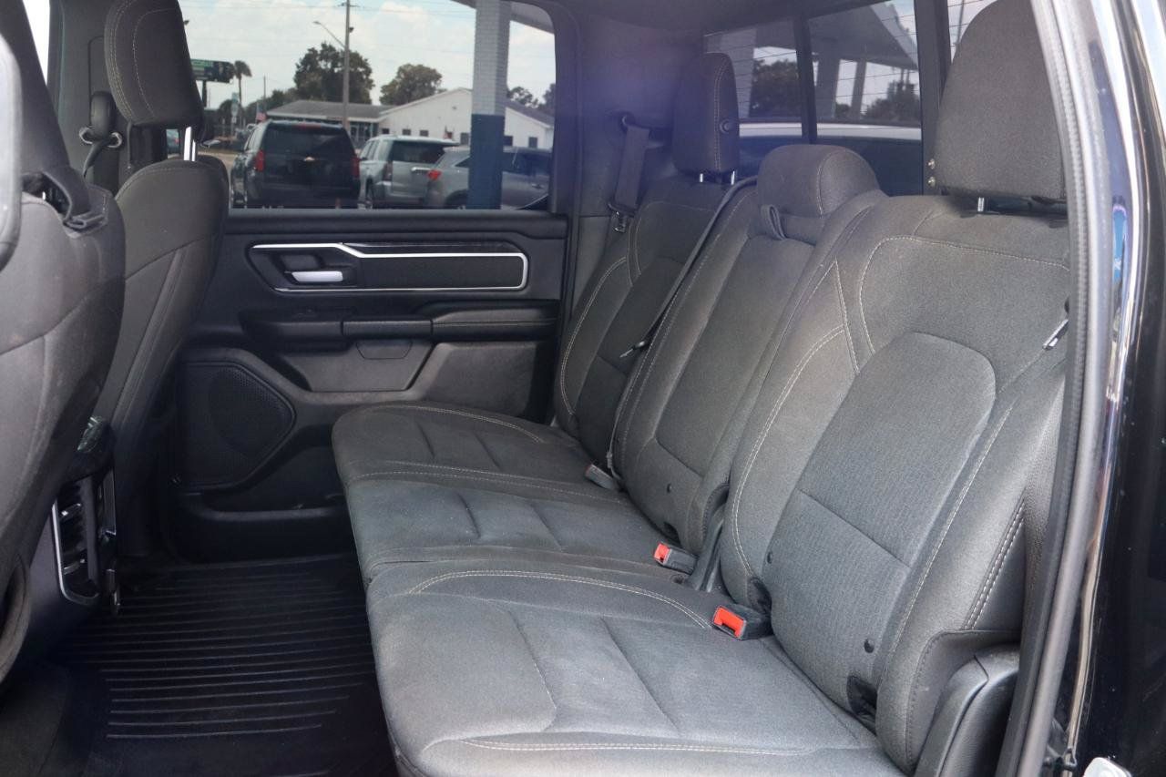 Used 2019 RAM 1500 Big Horn AWD/4WD image 17