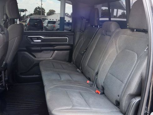 Used 2019 RAM 1500 Big Horn AWD/4WD image 17