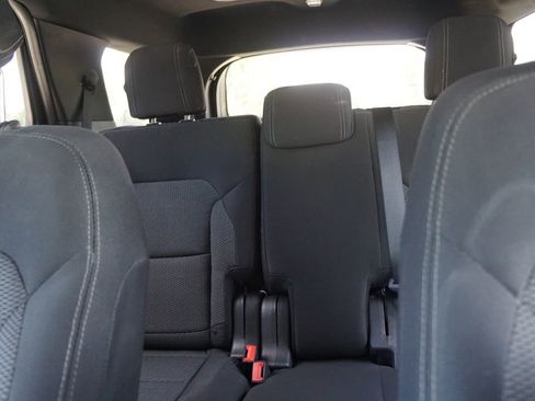 Used 2017 Ford Explorer XLT image 14