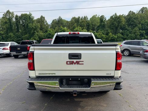Used 2015 GMC Sierra 1500 SLT w/ SLT Preferred Package AWD/4WD image 6