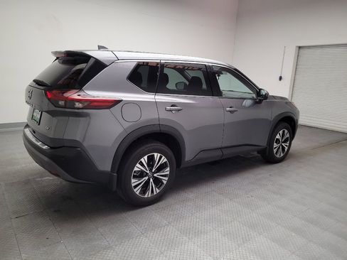 Used 2021 Nissan Rogue SV FWD image 10