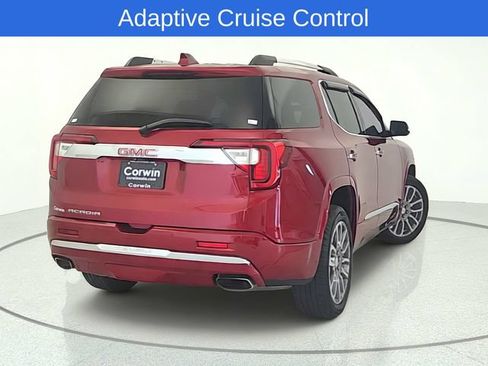 Used 2021 GMC Acadia Denali w/ Denali Technology Package FWD image 5